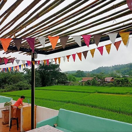 อยู่ดินกินดีฟาร์มสเตย์ Mae Rim Exterior foto
